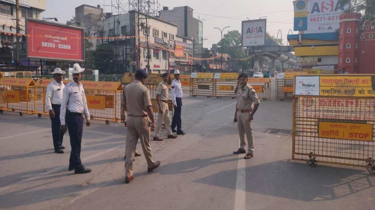 शराब पीकर गाड़ी चलाने वाले सावधान : चप्पे-चप्पे पर पुलिस का पहरा, 2 दिन में 15 लाख का काटा चालान, 2 हजार से अधिक गाड़िया जब्त…