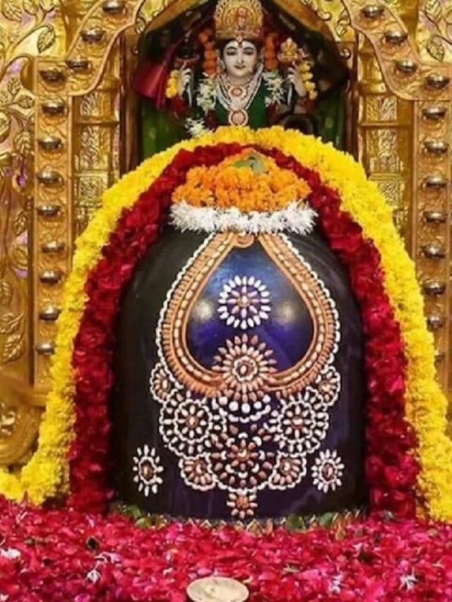 ये हैं भगवान शिव के पवित्र 12 ज्योतिर्लिंग, जानें कहा हैं स्थित…