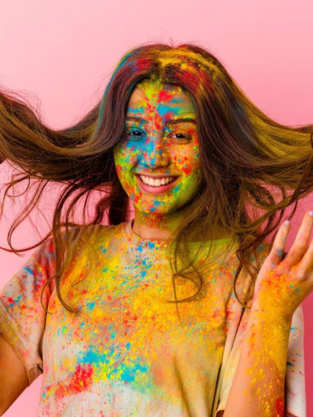 Holi Hair care: इन घरेलू उपायों से होली पार्टी में बालों को खराब होने से बचाए