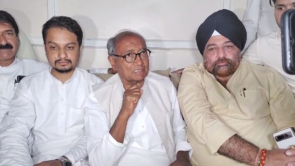 Lok Sabha Election 2024: गुना से दिग्विजय के बेटे लड़ेंगे चुनाव ? दिग्गी के बयान से सियासी गलियारों में चर्चा तेज