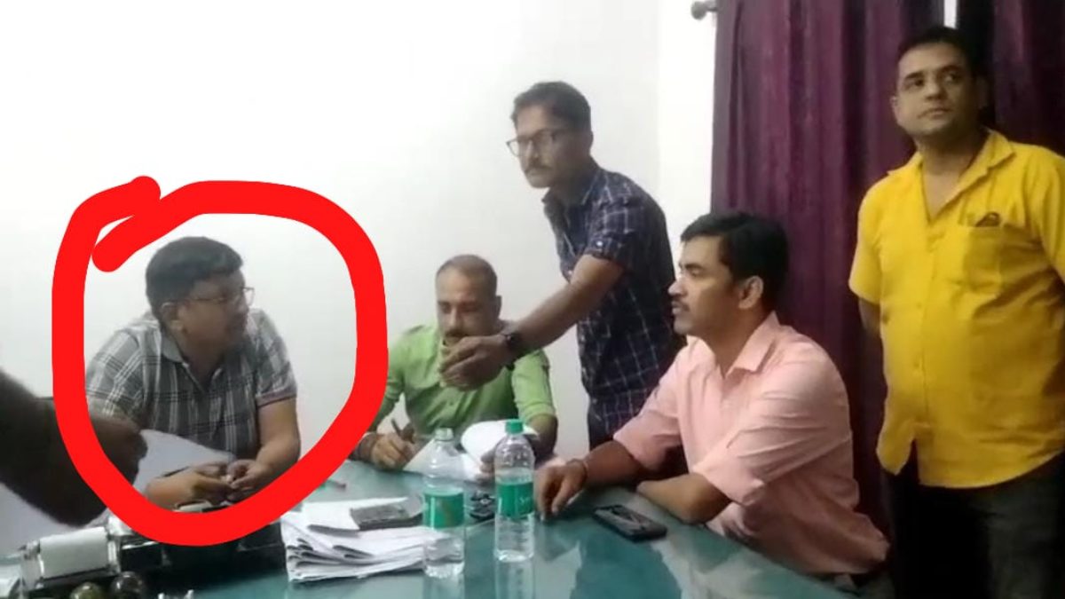 लोकायुक्त की छापामार कार्रवाई: 10 हजार की रिश्वत लेते रंगे हाथ पकड़ाया इंजीनियर, मचा हड़कंप