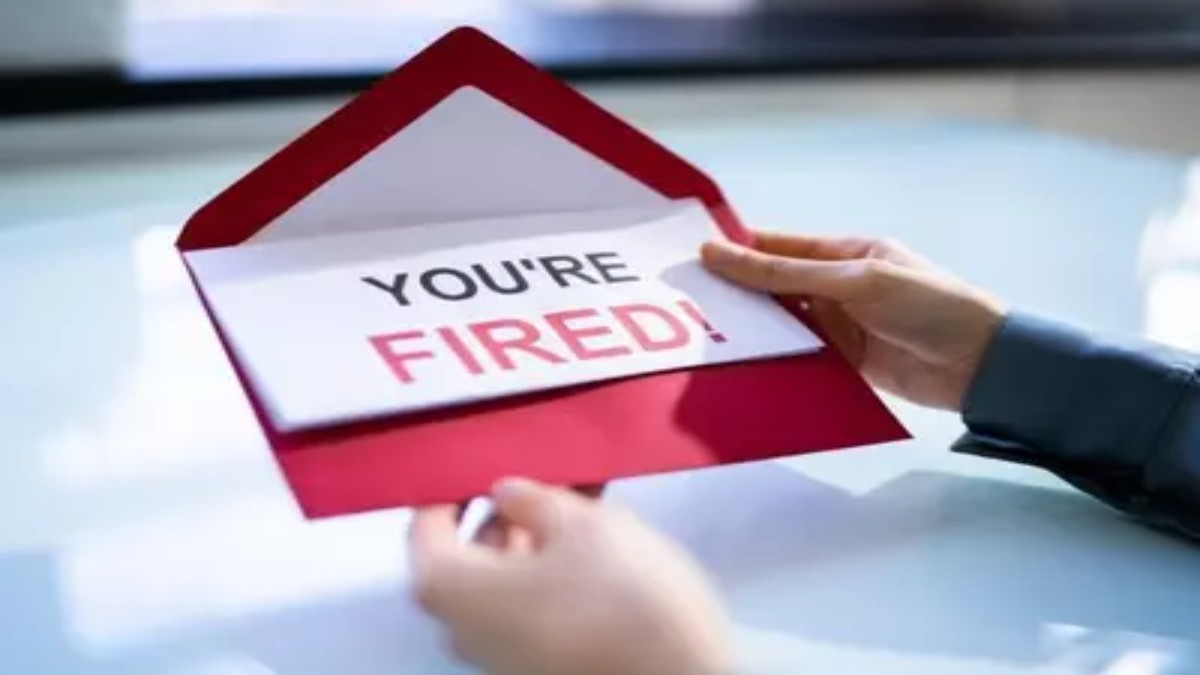 lay off employees : कर्मचारियों की छंटनी जारी, जनवरी से अब तक 201 कंपनियों ने 49943 कर्मचारियों को किया बाहर