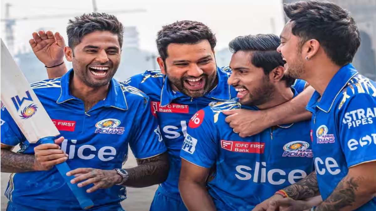 IPL 2024: Mumbai Indians को लगा तगड़ा झटका, ये तूफानी खिलाड़ी पूरे सीजन से हो सकता है बाहर !
