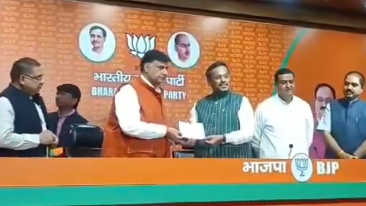 Politics : अजय कपूर BJP में हुए शामिल, राहुल गांधी के थे करीबी, कांग्रेस के साथ 35 साल का सफर हुआ खत्म