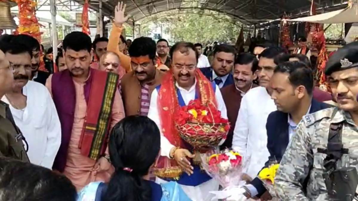 सियासतः UP के डिप्टी सीएम केशव प्रसाद मौर्य बोले- राहुल गांधी के पांव जहां जहां पड़े, कांग्रेस का बंटाधार