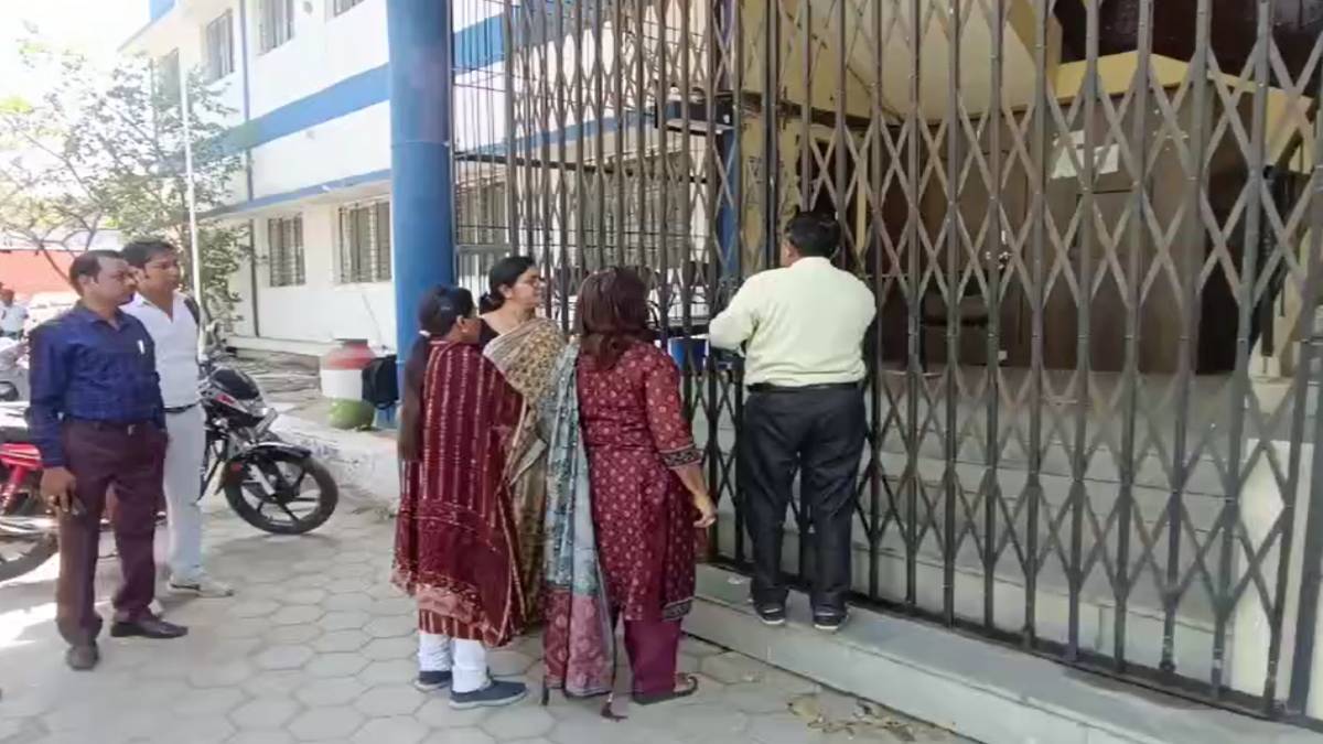 CMHO विभाग का ताला खुला: गबन करने वालों के नामों पर अभी भी ताला, करोड़ों के गबन के मास्टरमाइंड कौन ?