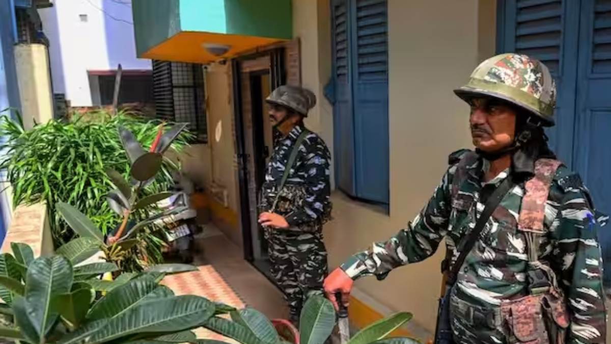 तंबाकू कंपनी के कई ठिकानों पर IT का छापा, 4.5 करोड़ रुपये जब्त, मिली कीमती कारें