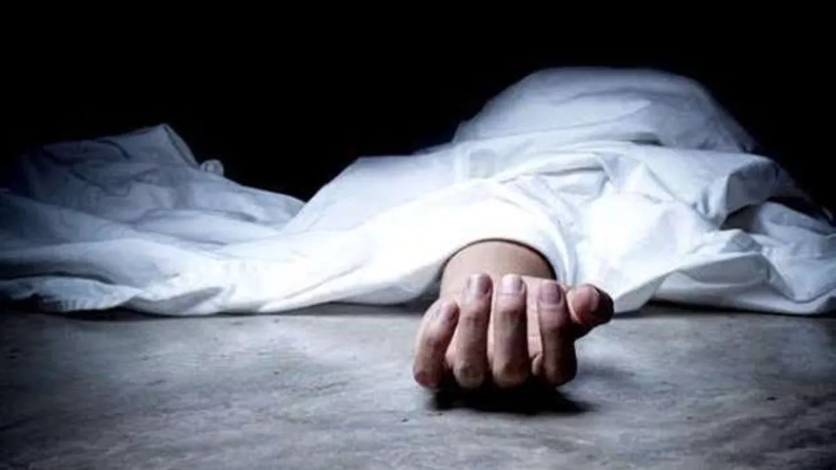 Odisha News : खेल मैदान के पास दफन मिली महिला की लाश, हत्या की आशंका