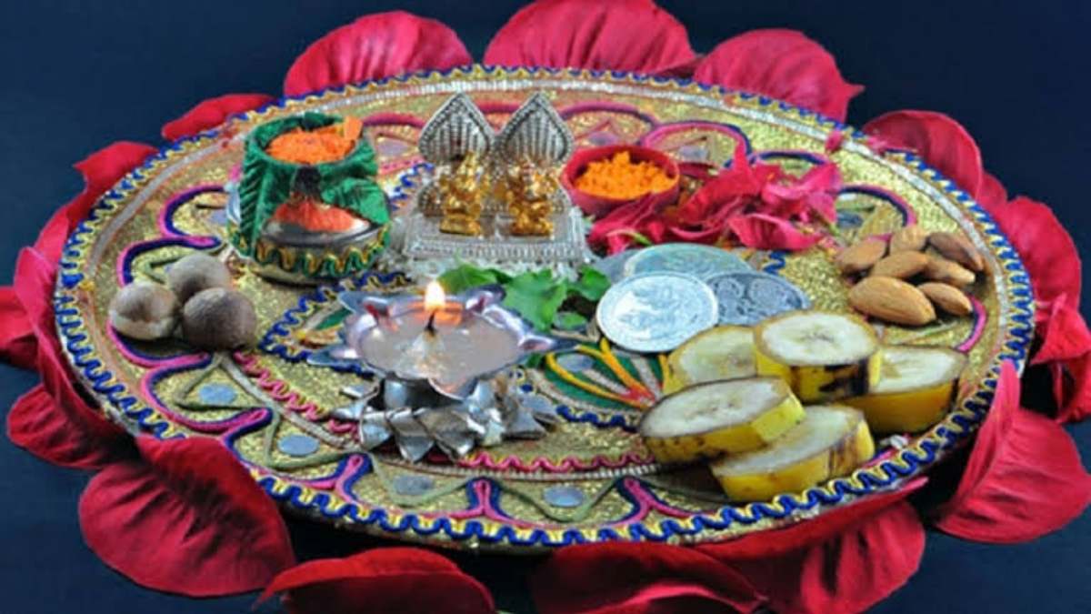 सूर्य की आराधना के अलावा इन देवी-देवताओं की विशेष पूजा के लिए भी खास होता है संडे, इस दिन जल्दी प्रसन्न होते हैं भगवान…