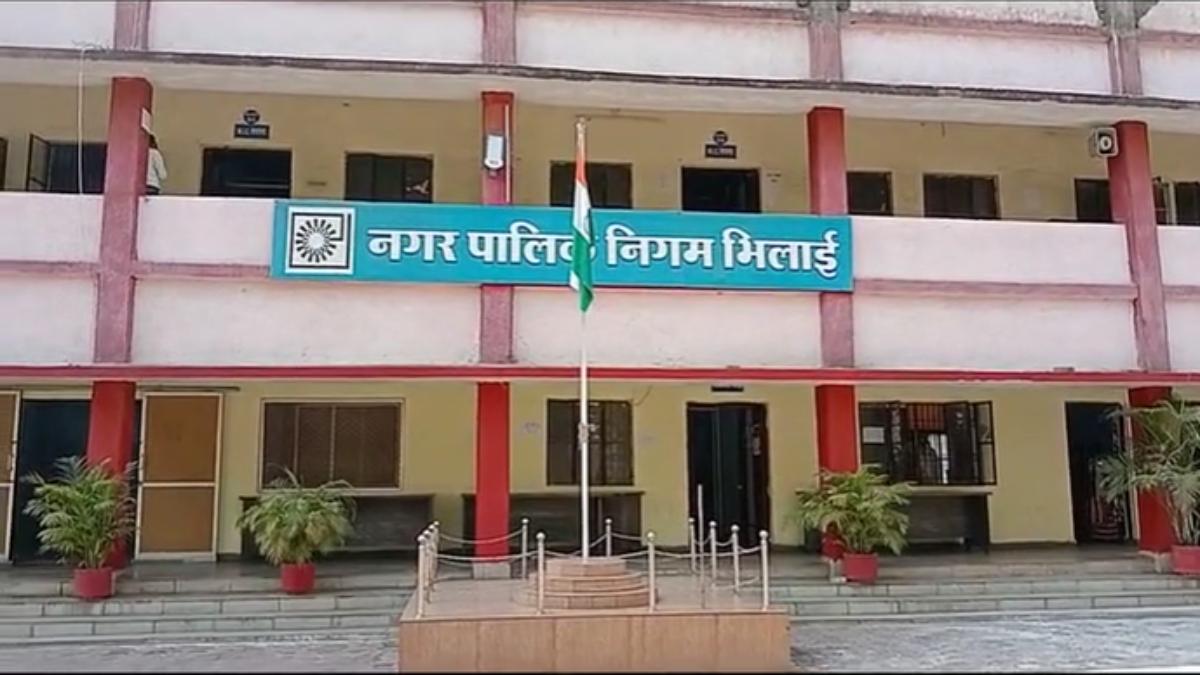 नगर निगम भिलाई : महापौर नीरज पाल ने 98 करोड़ के लाभ का बजट किया प्रस्तुत, स्टार्टअप को बढ़ावा देने का है लक्ष्य