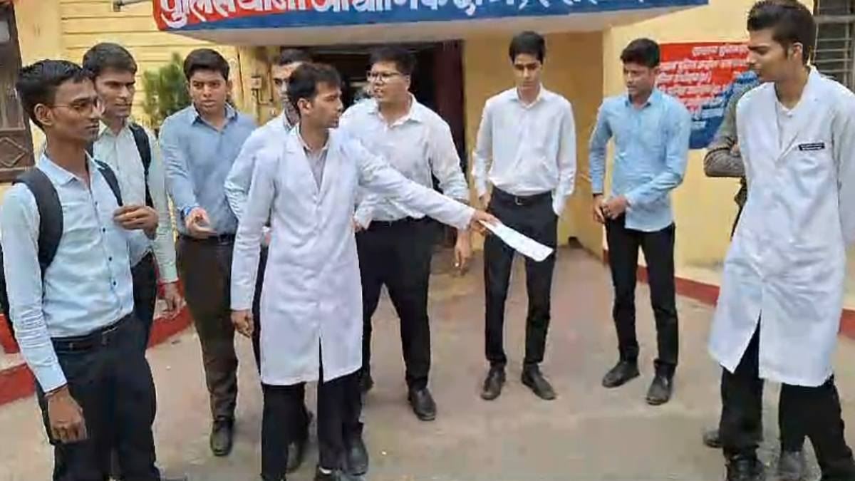 मेडिकल काॅलेज में रैगिंग का मामला: मानव अधिकार आयोग ने लिया संज्ञान, कार्रवाई के संबंध में तीन हफ्ते में मांगा जवाब