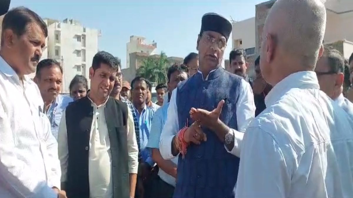 अवैध निर्माण को लेकर मंत्री सारंग के सख्त तेवर: कॉलोनाइजर पर होगी FIR, अधिकारियों पर भी गिरेगी गाज