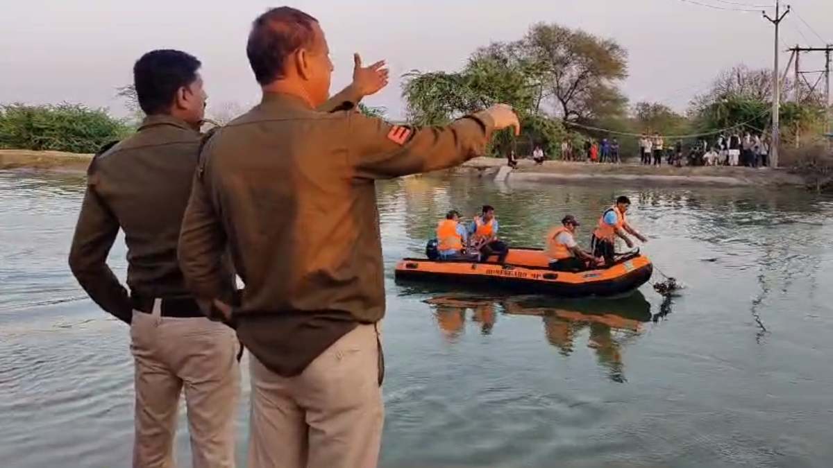 कपड़े धोते समय नहर में डूबी दो बहनें: एक को सुरक्षित निकाला गया, दूसरी की तलाश जारी