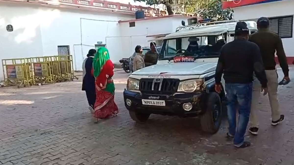 हत्यारिन मां! महिला ने अपने 4 साल के बेटे को तालाब में डूबोकर मारा, बोली- ‘परिवार से परेशान थी’