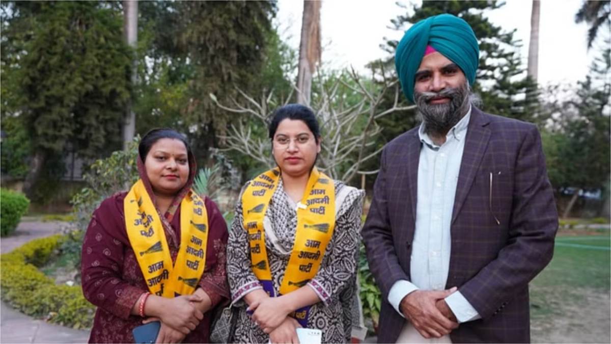 Punjab News : भाजपा में गई आप पार्षद पूनम और नेहा ने की घर वापसी