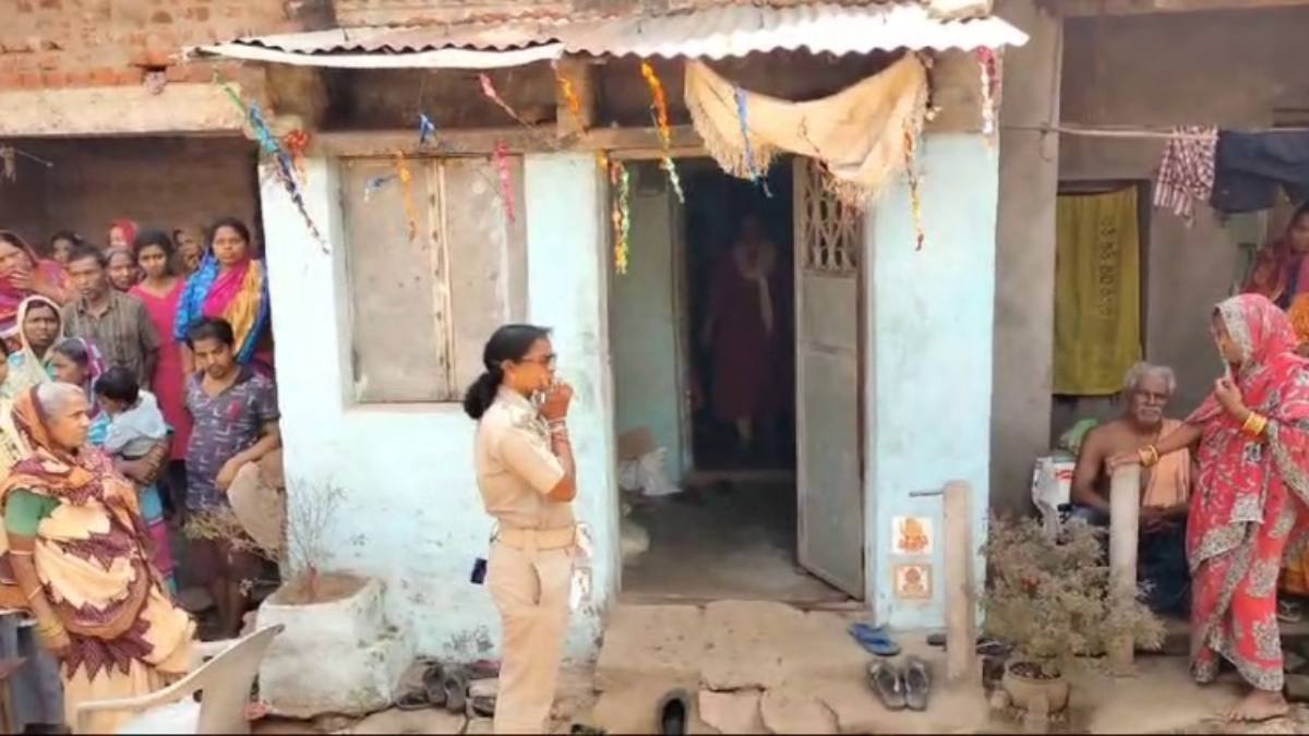 Odisha News : प्रेमी के साथ घर से भागकर बेटी ने की शादी, दुखी माता-पिता ने कर ली खुदकुशी