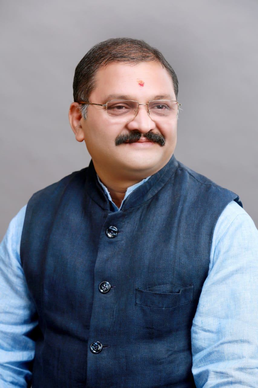 सांसद संतोष पांडेय के प्रयास से खुलेगा मेडिकल कॉलेज, राज्य सरकार ने भवन निर्माण के लिए दी स्वीकृति