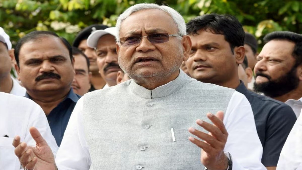 मंत्रिमंडल विस्तार : कुछ ही देर में शपथ लेंगे मंत्री, भाजपा और जेडीयू कोटे से इतने विधायक बनेंगे मिनिस्टर्स, जानिए कौन से नाम हैं शामिल