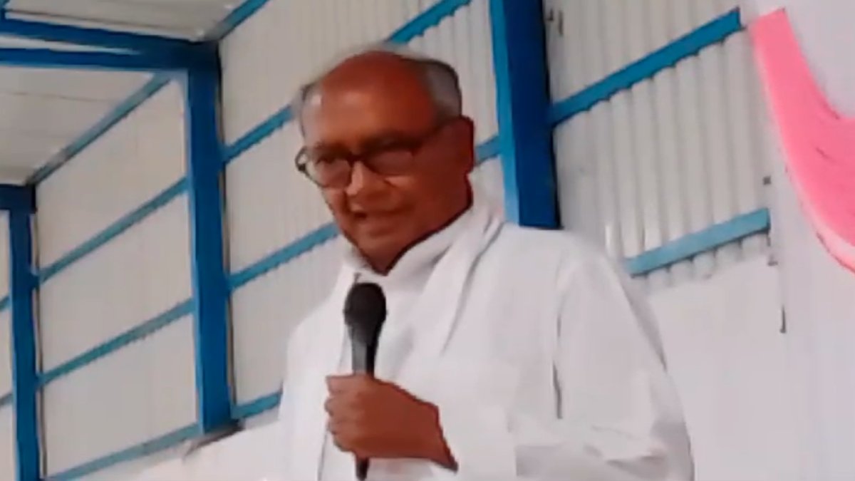 राजगढ़ से दिग्विजय होंगे प्रत्याशी, मंच से बोले- ‘मैं ही लडूंगा चुनाव’