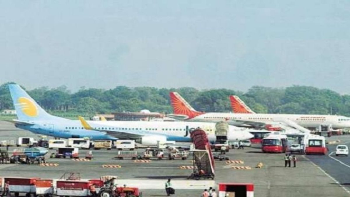 Punjab News : आदमपुर एयरपोर्ट से शुरू हुई घरेलू फ्लाइट्स, अब आसान होगा लोगों का सफर
