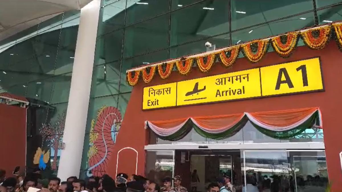 पर्यटन एयर टैक्सी पर सियासत: कांग्रेस बोली- सरकार समुद्र के अंदर कराए दर्शन, BJP ने कहा- उनका चरित्र दोहरा