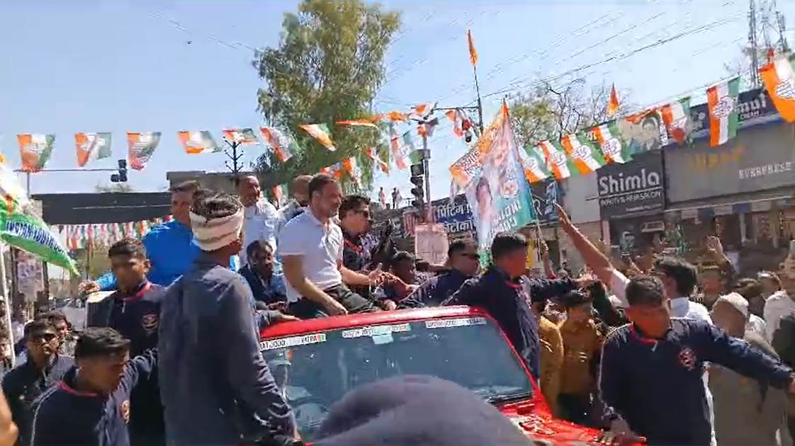 न्याय यात्रा में लगे मोदी मोदी के नारेः BJP कार्यकर्ताओं ने भेंट किए आलू, राहुल गांधी बोले- मोदी चाहते हैं दिनभर मोबाइल पर रहो, जय श्रीराम कहो और भूखे मर जाए