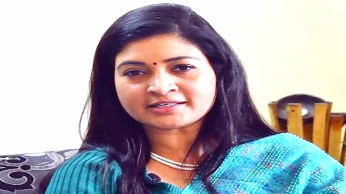 महिला कांग्रेस की राष्ट्रीय अध्यक्ष अलका लांबा ने दुष्कर्म मामले में सरकार को घेरा, कहा – बलात्कारियों को नपुंसक बनाने का लाया जाए कानून