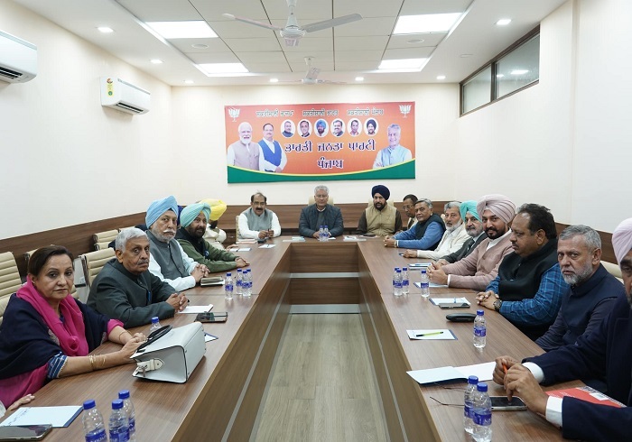 पंजाब : भाजपा कोर कमेटी की बैठक, जाखड़ की अगुवाई में लोकसभा चुनाव और किसान आंदोलन पर मंथन