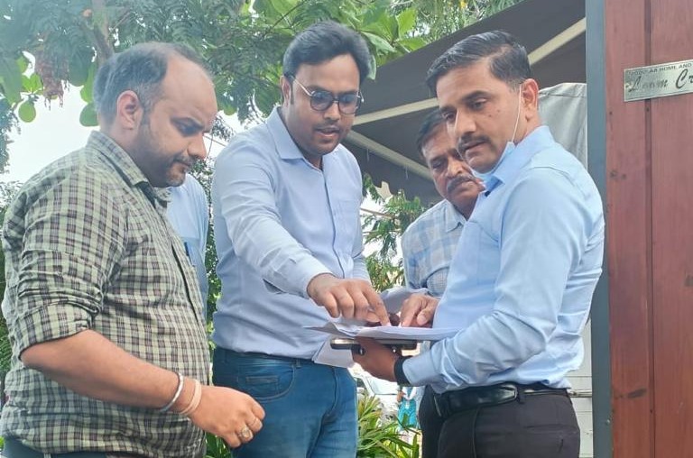 आईएएस अधिकारी विजय अमृत कुलंगे बने OMFED के एमडी