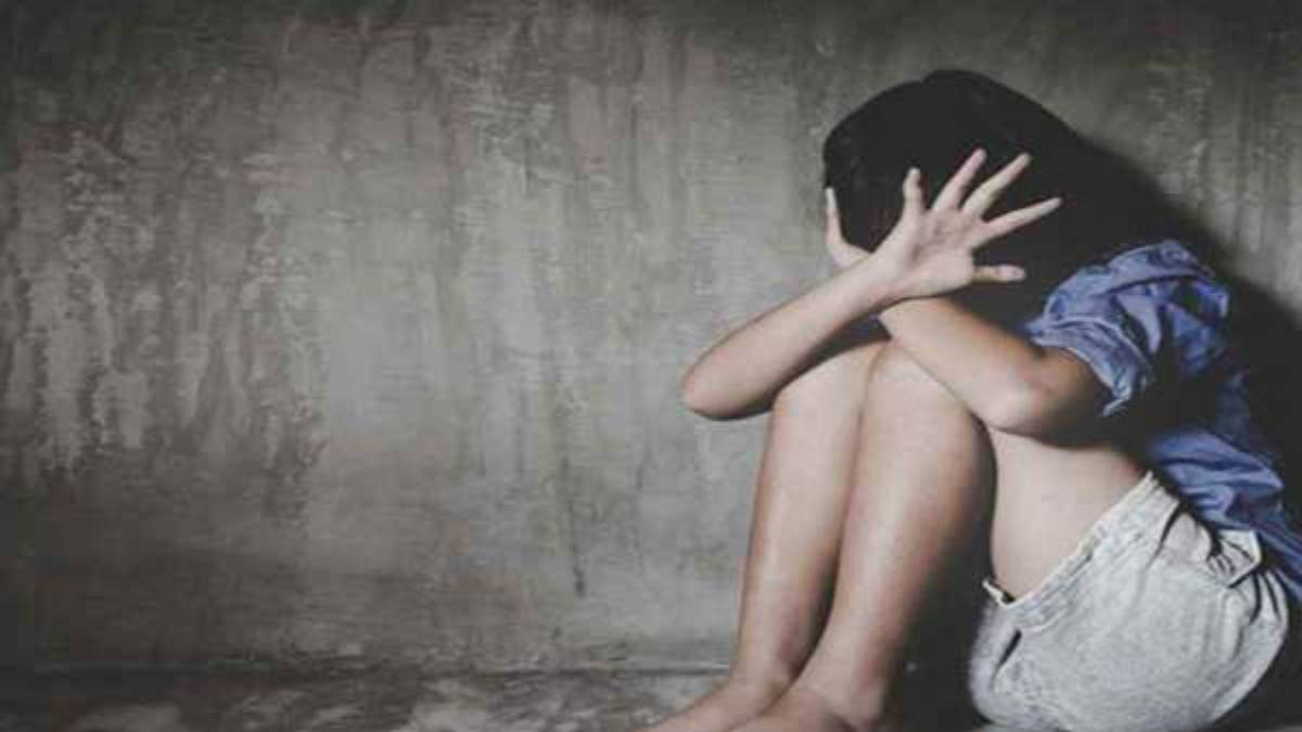 CG CRIME NEWS : स्कूली छात्र ने छात्रा से किया दुष्कर्म, नाबालिग के प्रेग्नेंट होने पर हुआ मामले का खुलासा