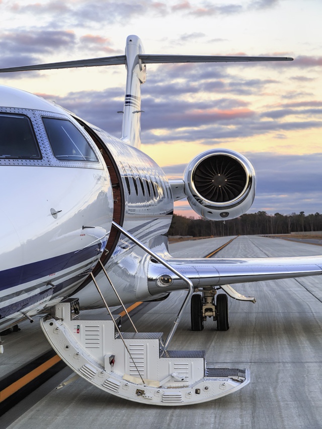 भारत में इस शख्स ने खरीदा था सबसे पहले प्राइवेट जेट