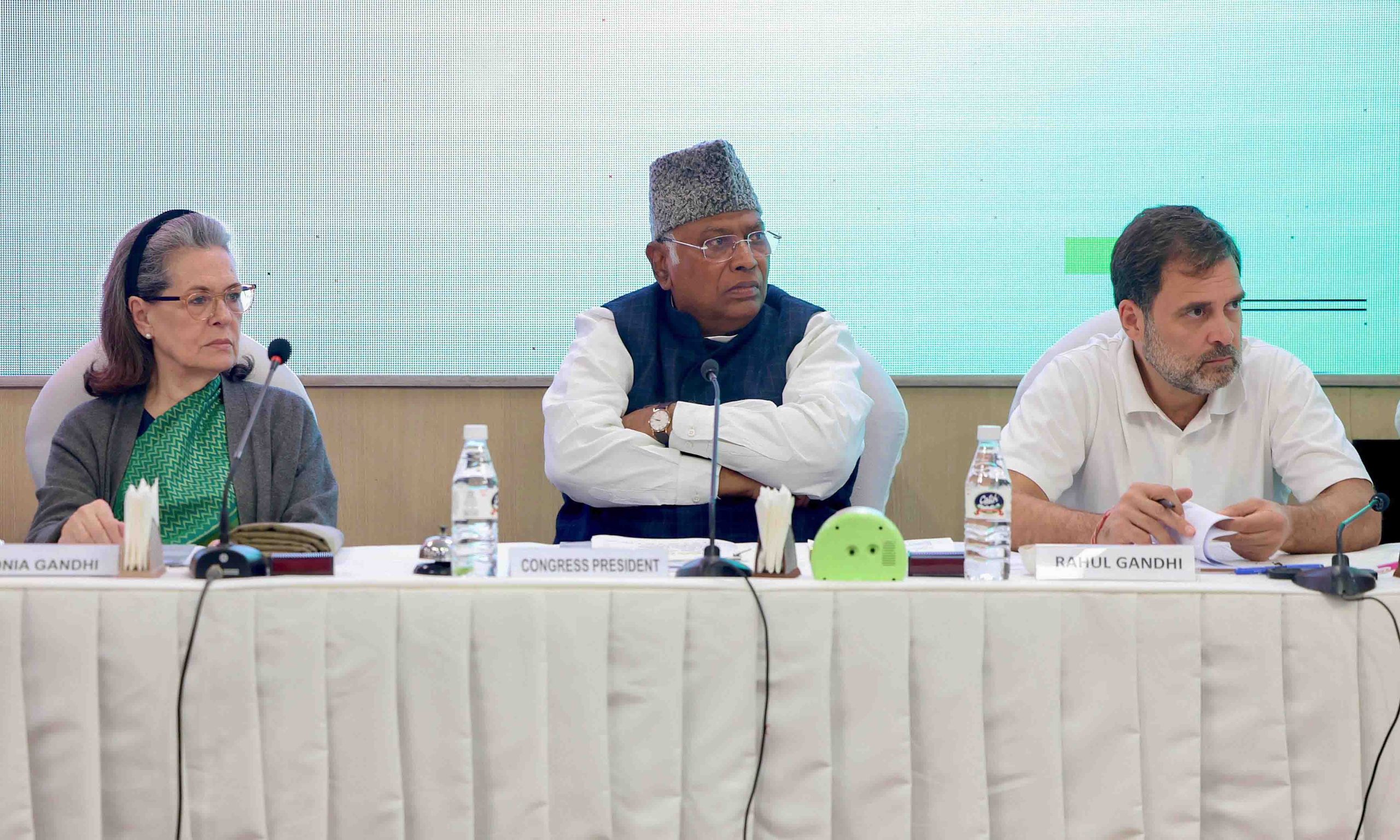आयकर नोटिस मामले में कांग्रेस को लोकसभा चुनाव तक राहत      