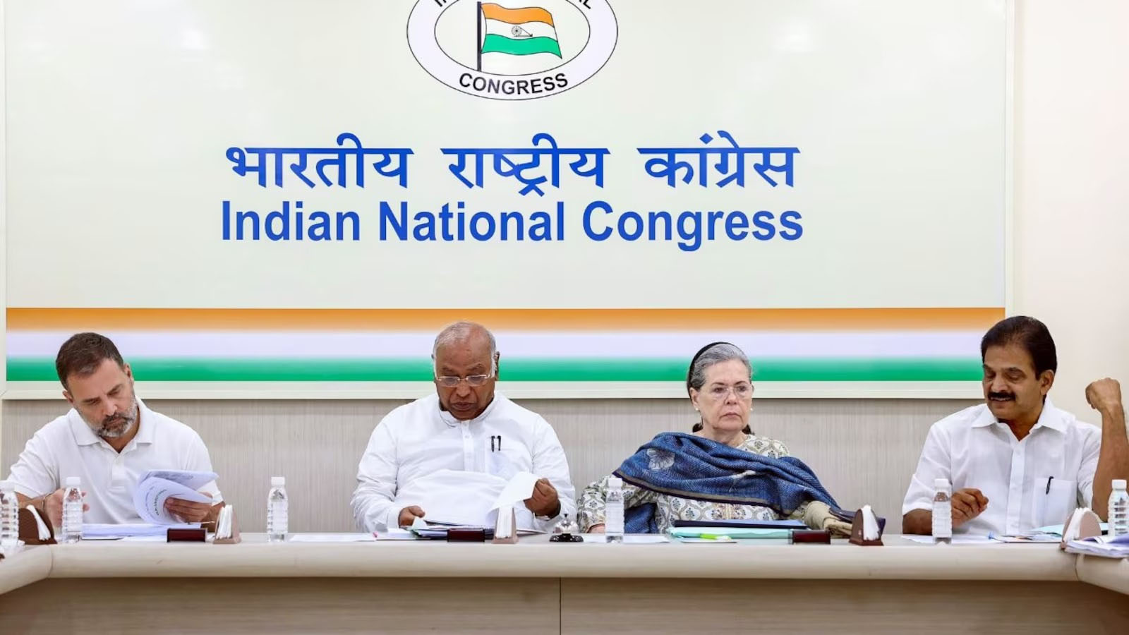 Lok Sabha Election 2024 : दिल्ली में कांग्रेस प्रत्याशी के नाम पर सहमति नहीं                                               