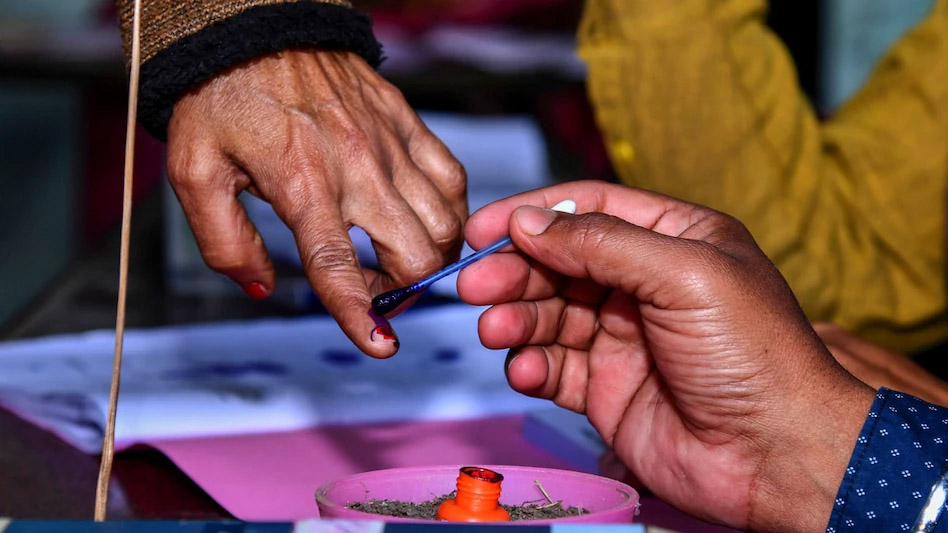 Delhi Loksabha Election 2024: दिल्ली में वोट डालने पर होटल में लंच बुफे पर 50 छूट मिलेगी