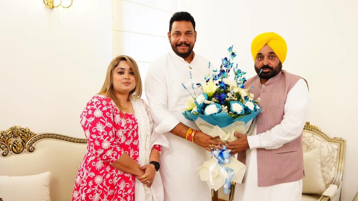 Punjab News : भाजपा एससी सेल के उपाध्यक्ष रोबिन सांपला आप में शामिल