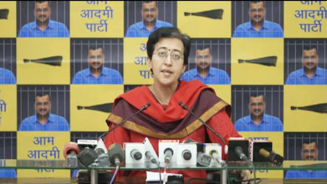 आतिशी ने एक बार फिर ईडी और भाजपा को घेरते हुए 5 सवाल पूछे