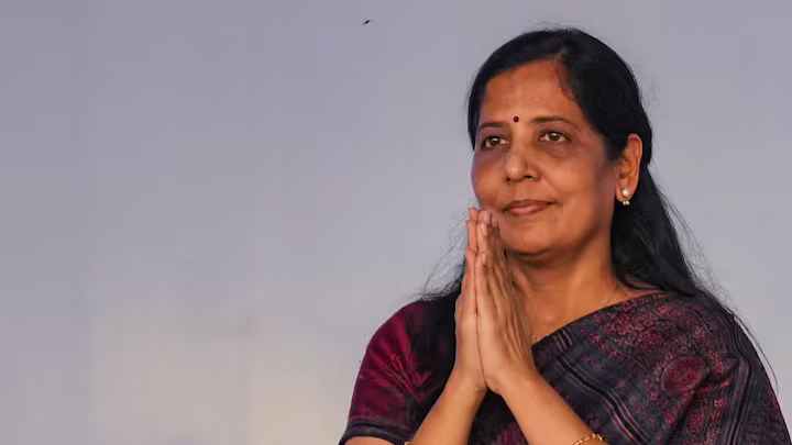 सुनीता केजरीवाल आज रोड शो से प्रचार करेंगी