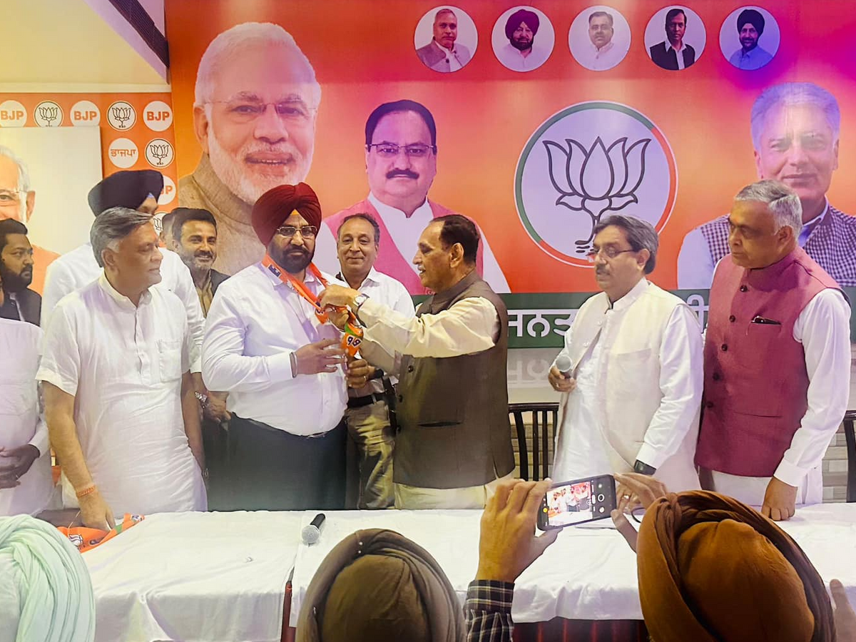 Punjab News : रिटायर्ड एआईजी हरविंदर सिंह डल्ली बीजेपी में शामिल