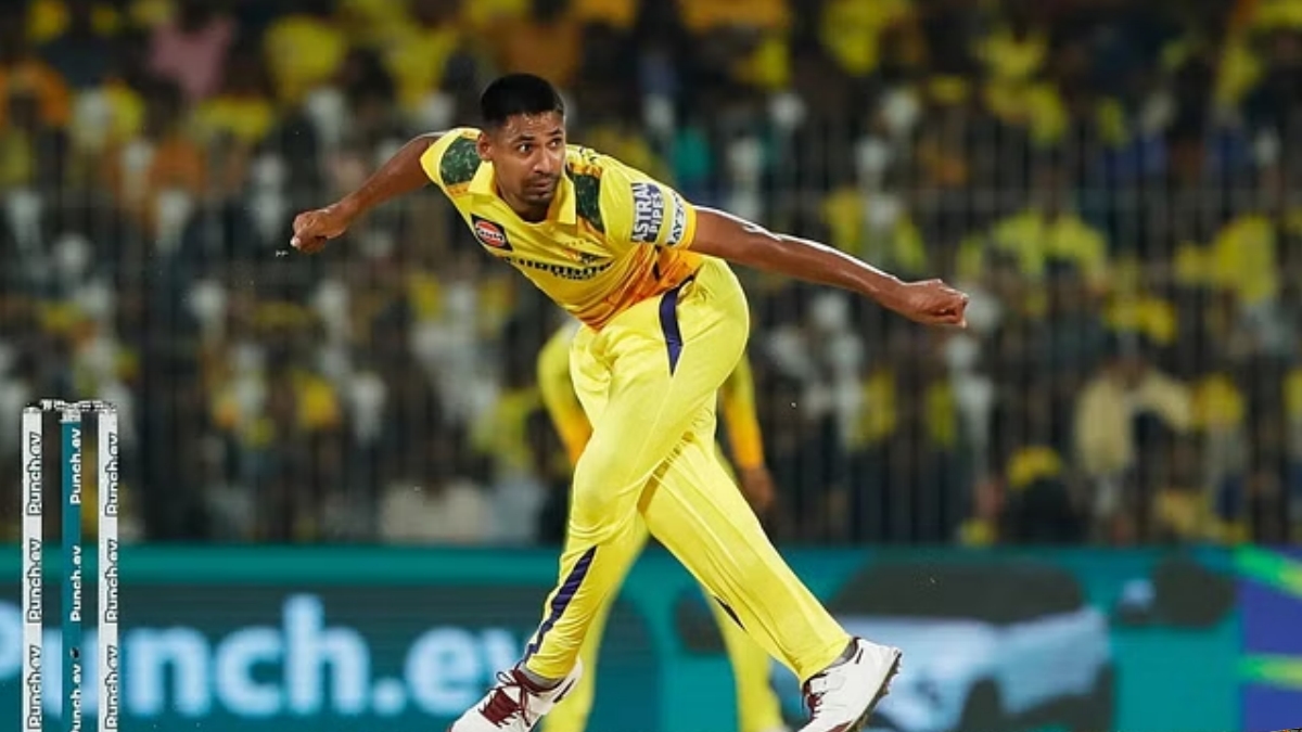 IPL 2024: जिसने MS Dhoni से पंगा लिया, CSK ने उसे बेस प्राइस पर खरीदा, अब टीम के लिए बना मैच विनर