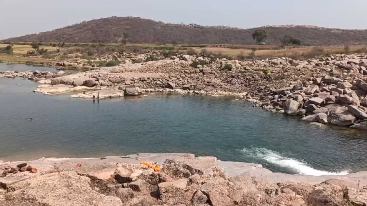 धूमेश्वर धाम में डूबने से एक की मौत: हर साल दो से तीन लोगों की जाती है जान, सुरक्षा के इंतजाम नहीं