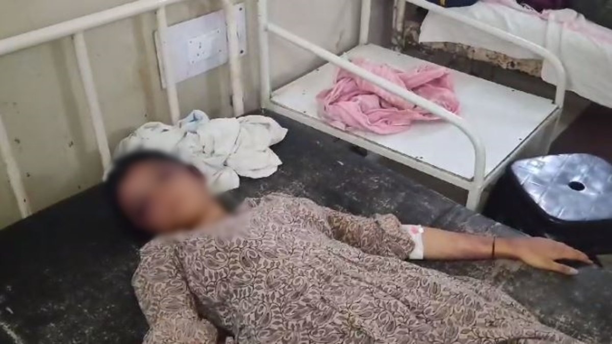 लव जिहाद की खौफनाक दास्तानः युवती को 1 महीने बंधक बना सारी हदें की पार, जख्मों पर छिड़का मिर्च पावडर, चिल्ला न सके इसलिए मुंह पर चिपका दिया फेवीक्विक