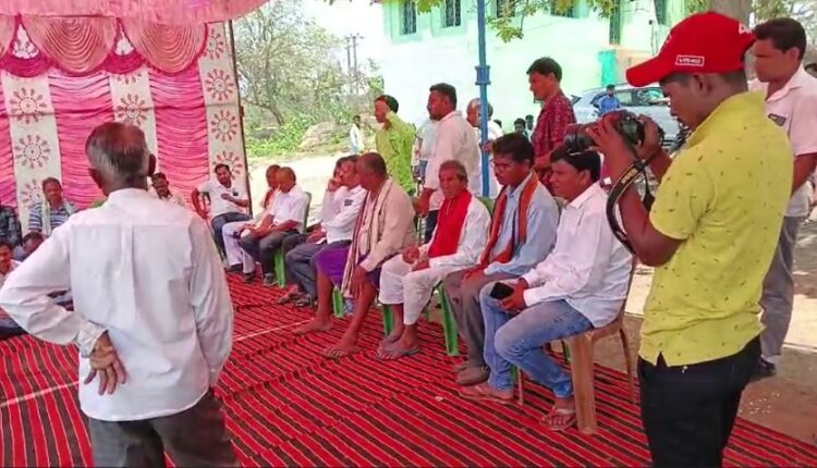 ओडिशा में आदर्श आचार संहिता का उल्लंघन करने पर एक और शिक्षक निलंबित