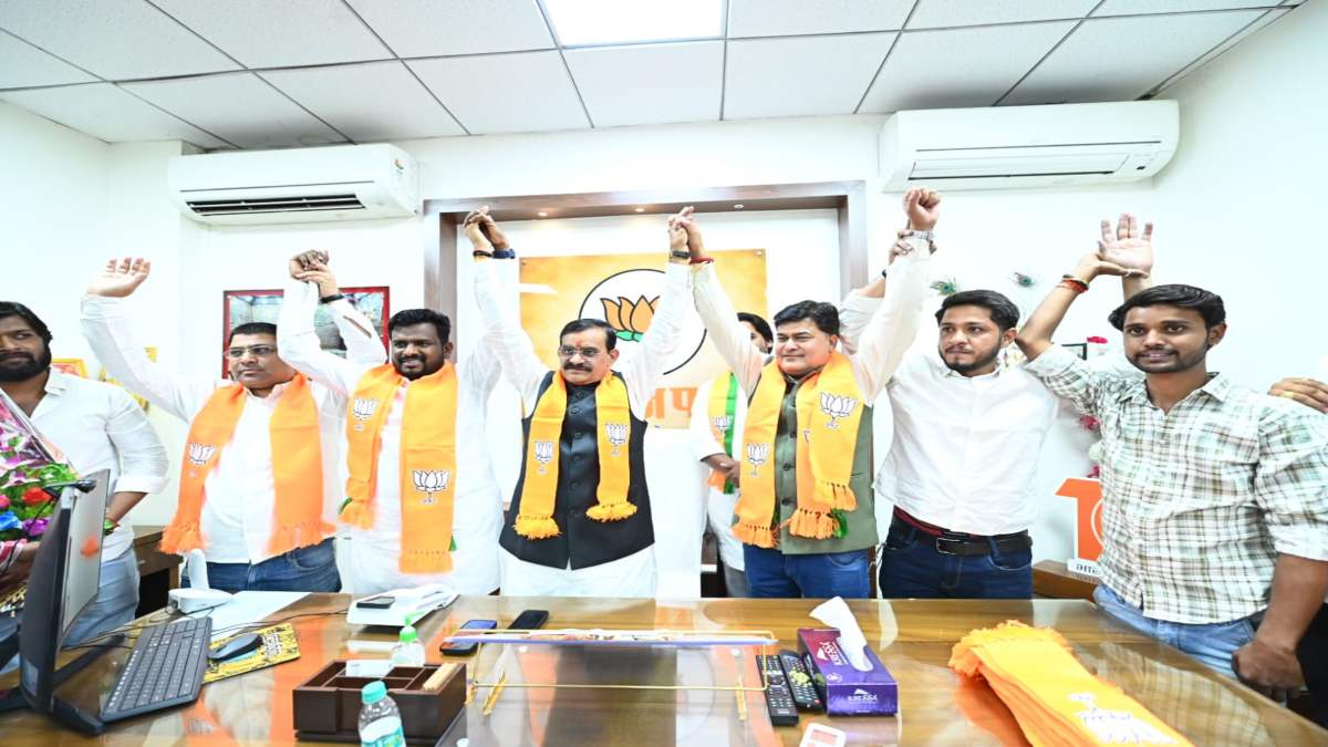 विक्रम अहाके के BJP में शामिल होने पर वीडी शर्मा बोले- राममय हो गया है छिंदवाड़ा, खिलेगा का कमल का फूल