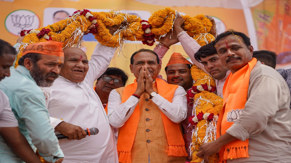 शिवराज का कांग्रेस पर तंज: कहा- बुद्धि हो गई भ्रष्ट, मैडम ने रायबरेली से लड़ने से इनकार कर दिया, राहुल बाबा अमेठी की जगह साउथ से लड़ रहे
