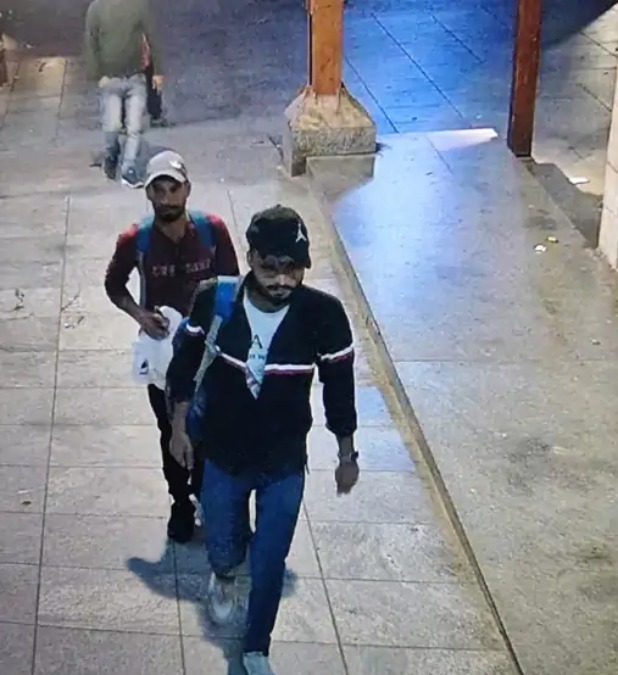 Salman Khan Firing: सलमान खान के घर पर फायरिंग करने वाले दोनों आरोपी गिरफ्तार, दोनों आरोपी बिहार के रहने वाले