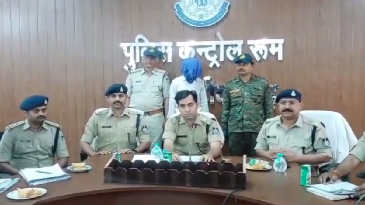 कलयुगी बेटा गिरफ्तार: अवैध संबंध के शक में की थी पिता की हत्या, पुलिस ने किया खुलासा 
