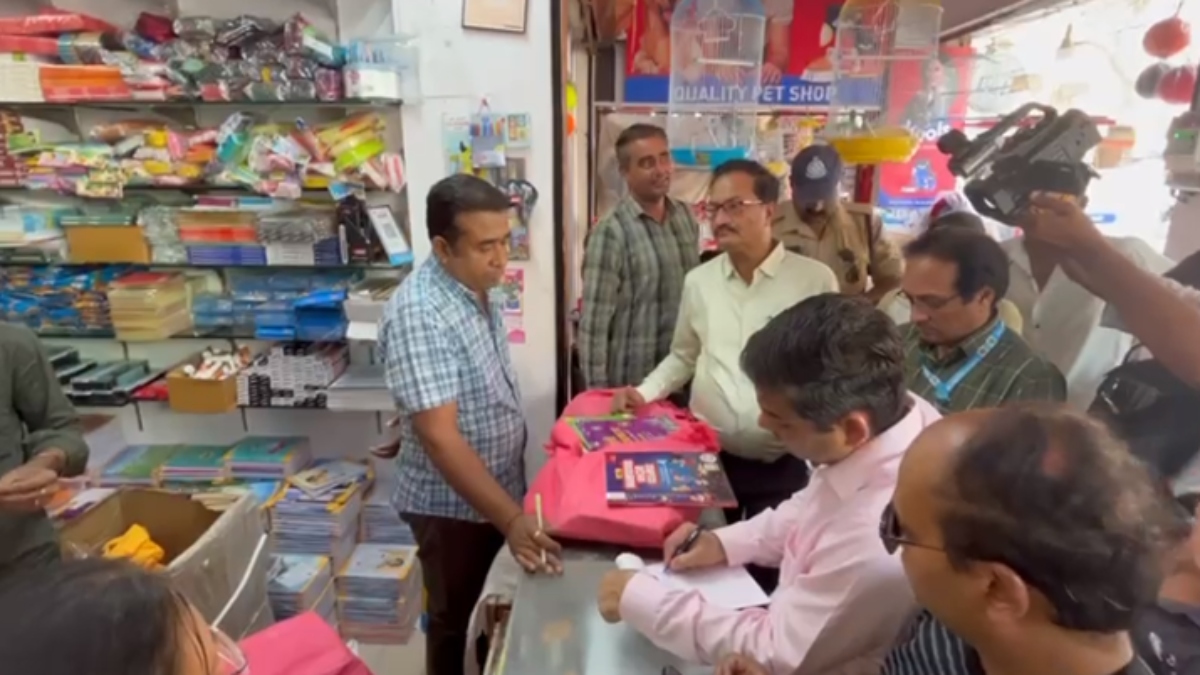 CM मोहन का एक्शन: निर्देश के बाद हरकत में आया प्रशासन, किताब, यूनिफार्म बेचने वाली दुकानों की DEO और SDM ने की जांच