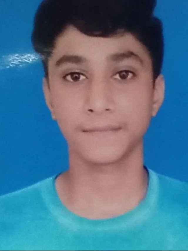 जिया हो Bihar के लाल: फुटपाथ पर चाय बेचने वाले छात्र ने किया कमाल…