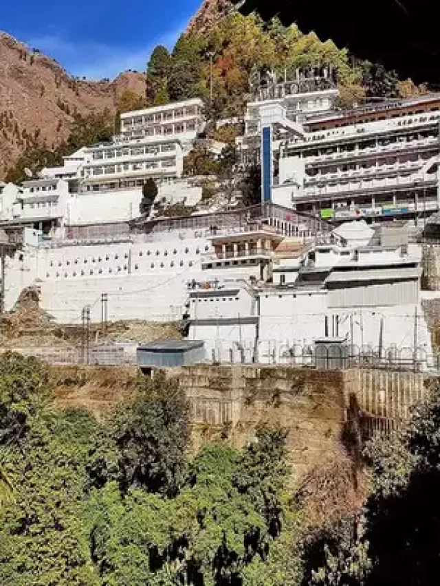 Chaitra Navratri 2024: वैष्णो देवी ही नहीं, माता के ये मंदिर भी बने हैं ऊंची पहाड़ियां पर…