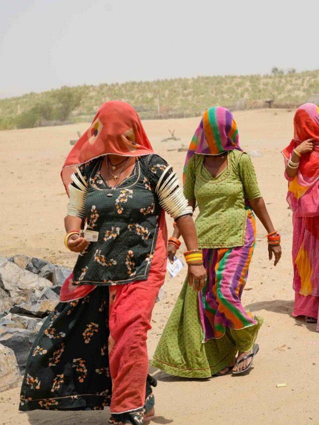 कम मतदान से बढ़ी राजनीतिक दलों की धड़कनें, जानिए वोटिंग प्रतिशत घटने के मायने